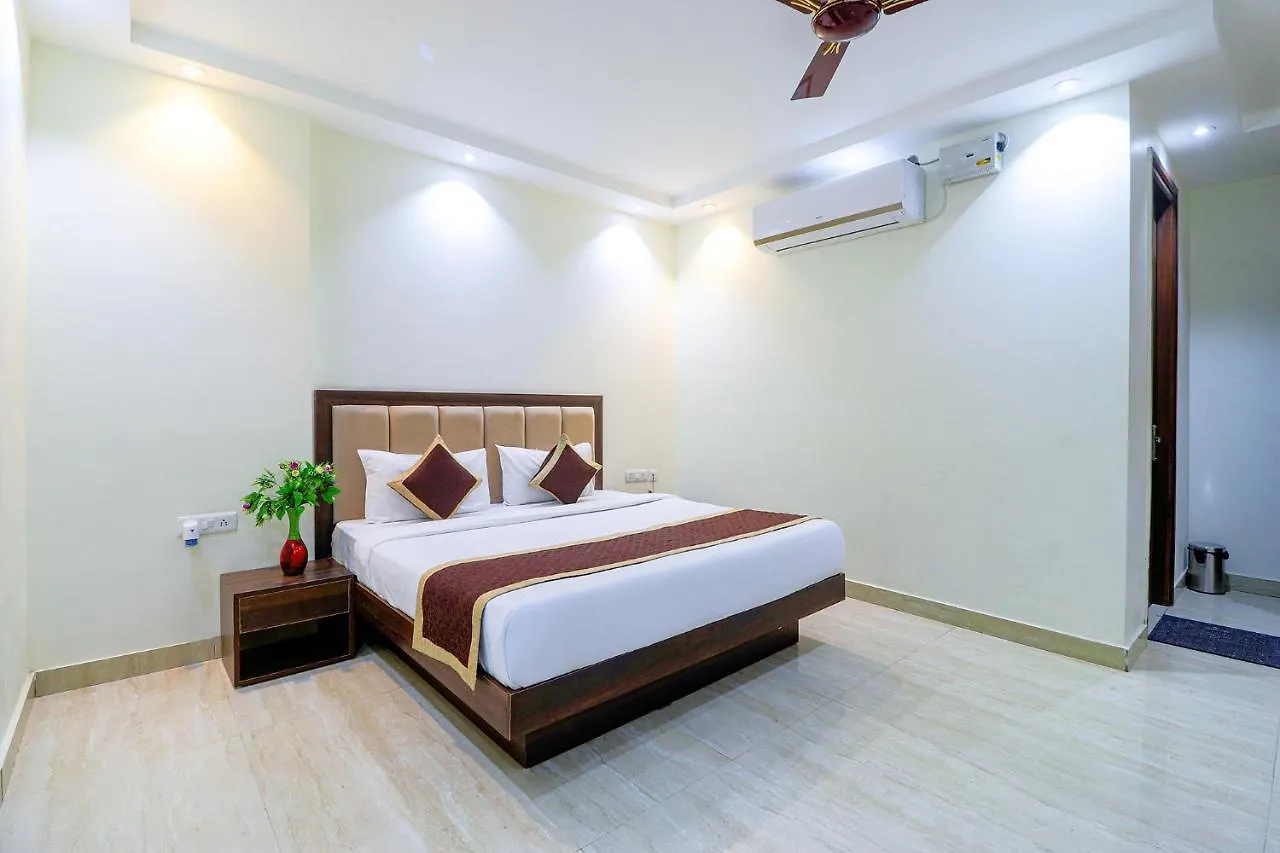 Fabhotel The Premium Suits Delhi  3*, Delhi (National Capital Territory of India) India