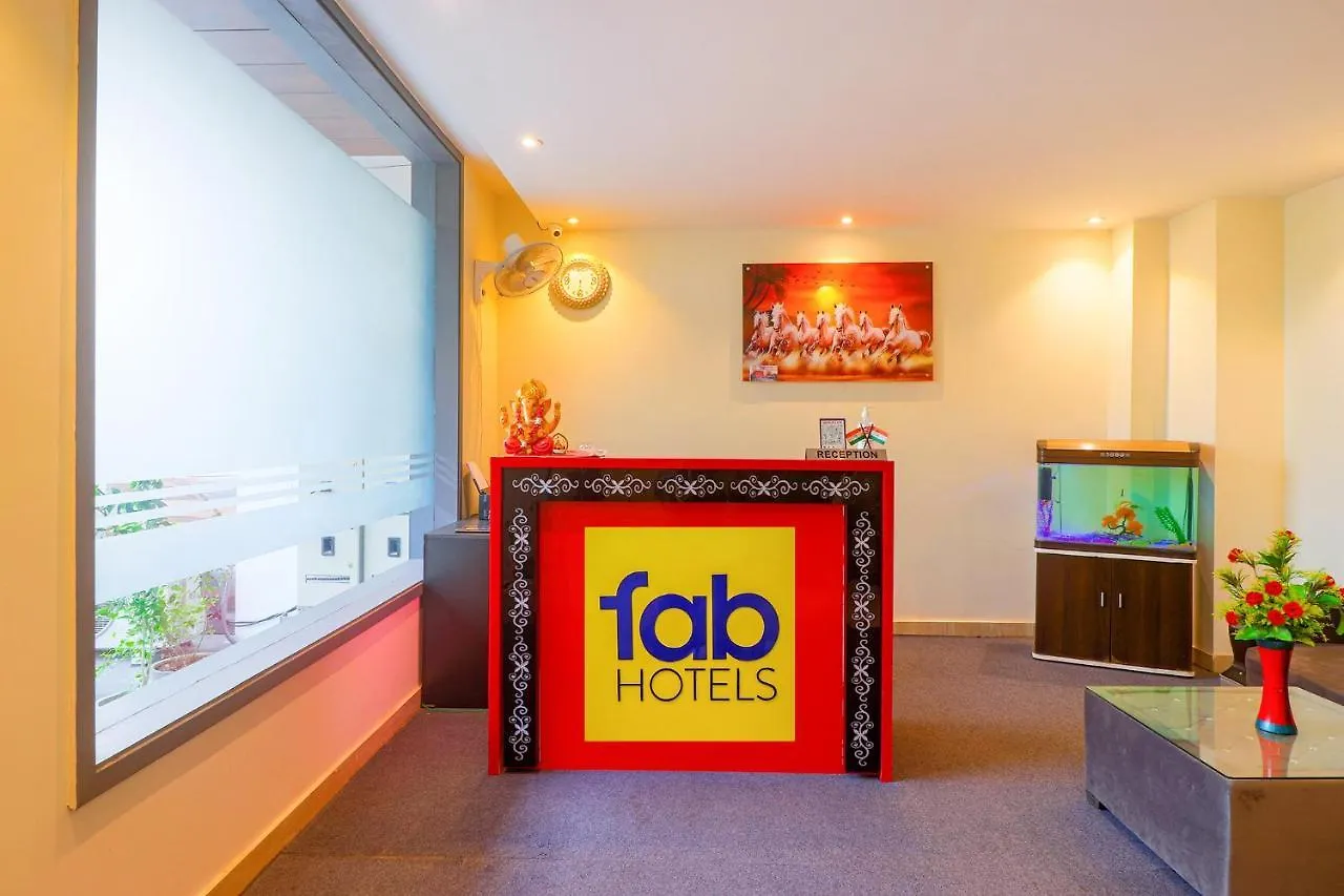 *** Hotel Fabhotel The Premium Suits Delhi  India