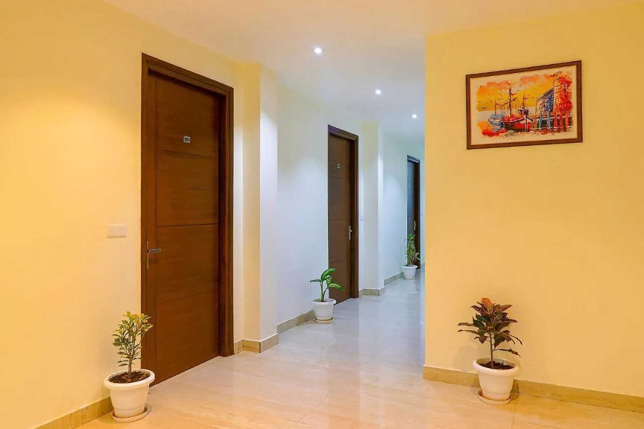 *** Hotel Fabhotel The Premium Suits Delhi  India